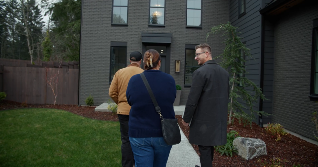 Ronny Wilson with clients in King County