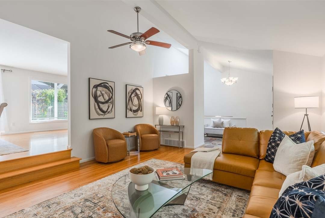 Living room and entry, 12617 NE 5th St, Wilburton, Bellevue